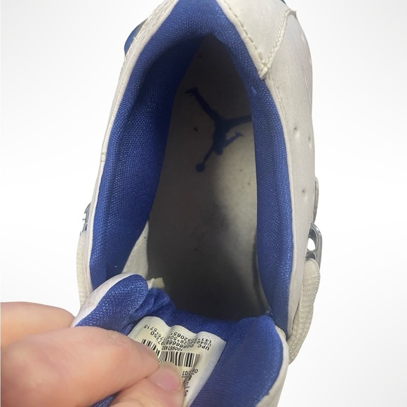 Jordan 3 retro mid rise white, blue and black. Men’s 6.5 women’s 8 - Picture 4 of 6